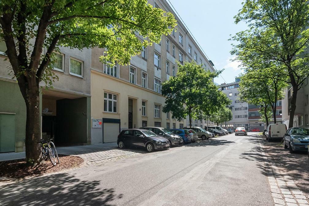 Universum Apartment Wien Exterior foto